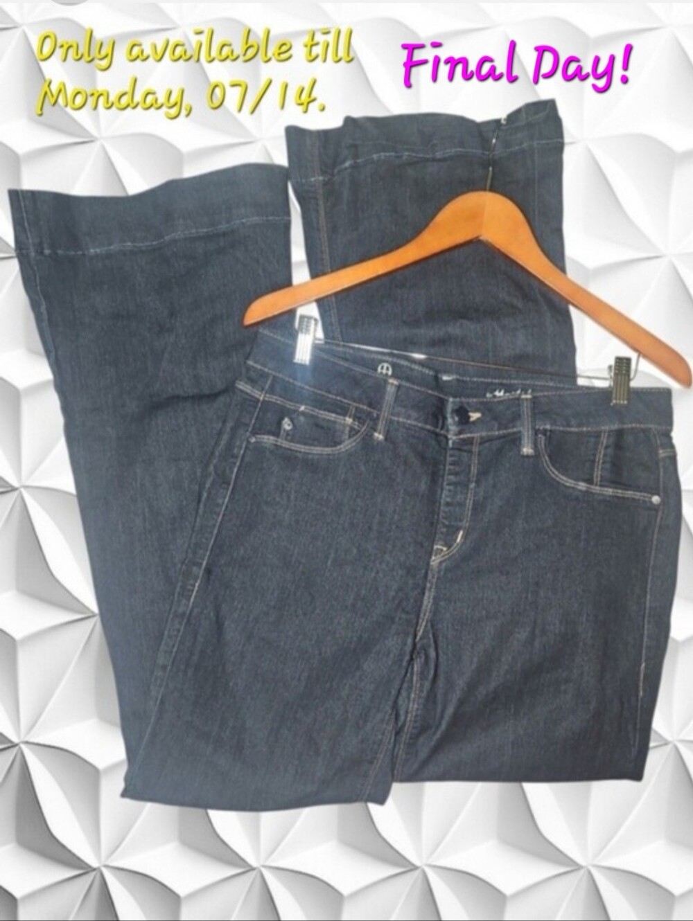 Hot in Hollywood Classic Bell Jeans Dark Wash XL